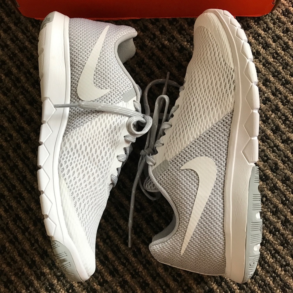 Nike Flex Experience RN 5 Sneakers